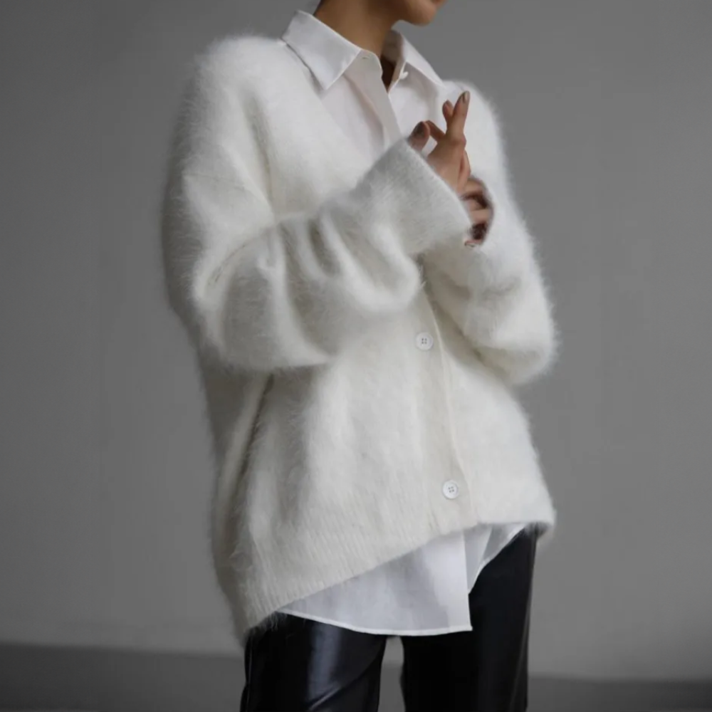 Scott™ Vera – Luxuriously Soft Cashmere Sweater