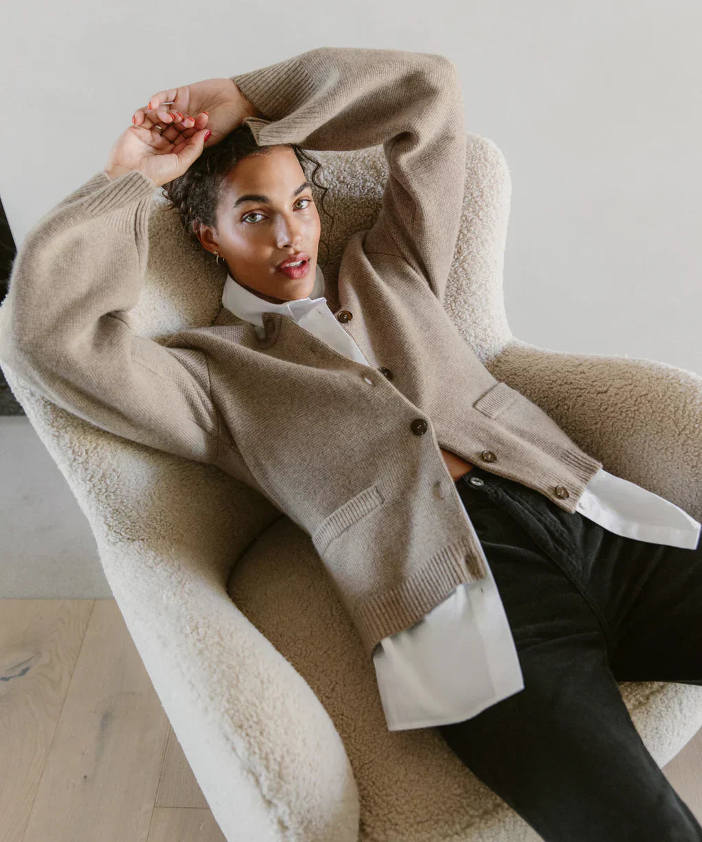 Scott™ Tabitha – flattering versatile cardigan