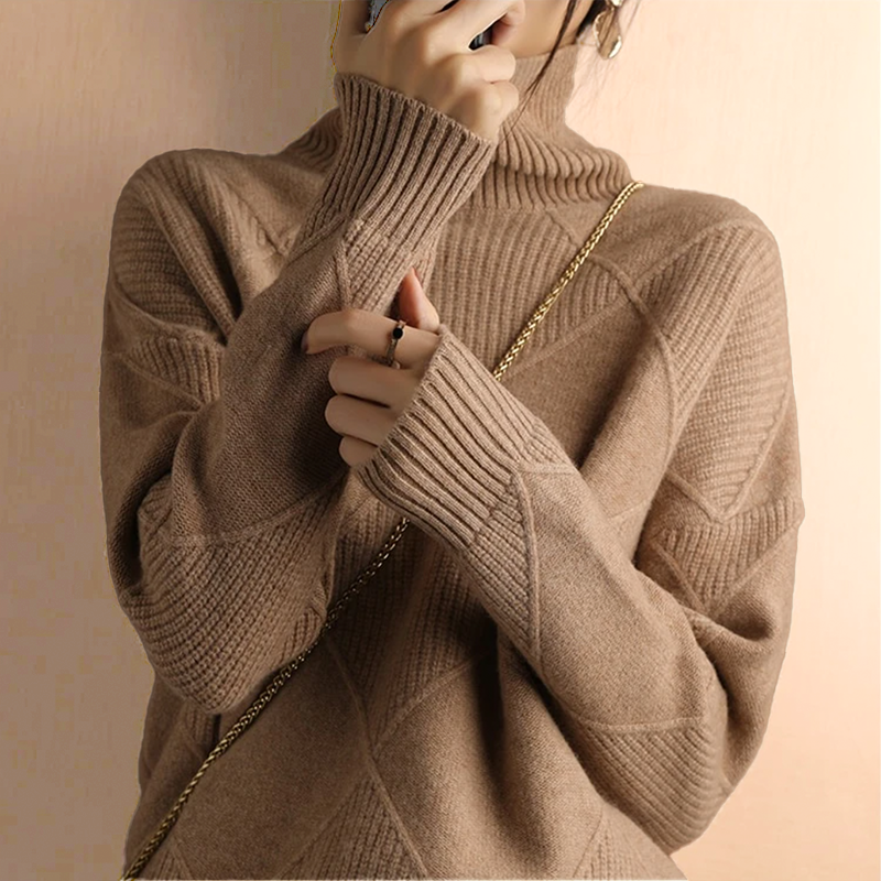 Scott™ Jayla - ultra-soft turtleneck
