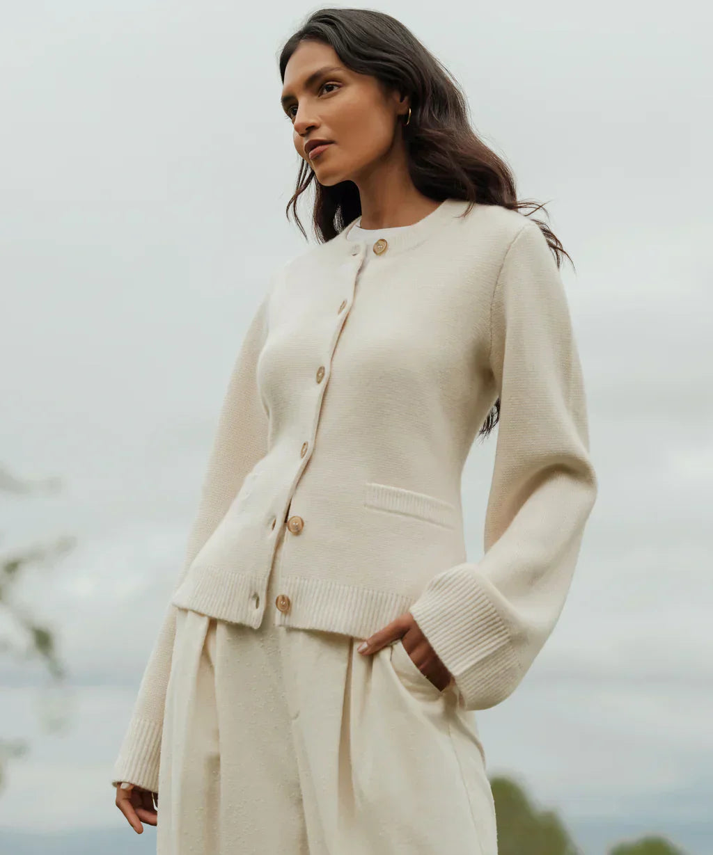 Scott™ Tabitha – flattering versatile cardigan