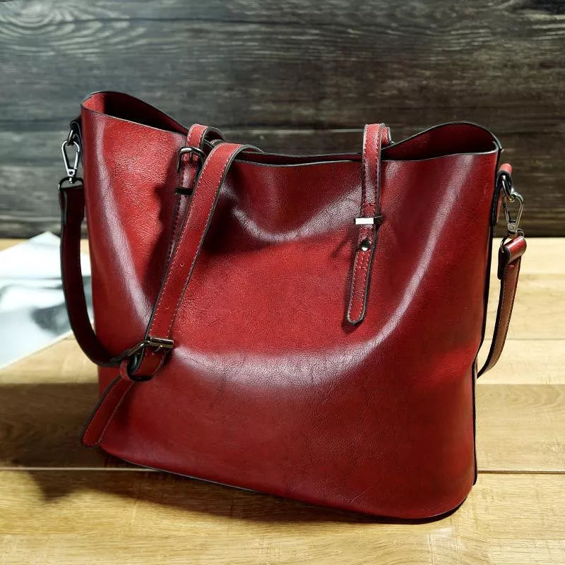 Scott™ | Claire Vintage Leather Shoulder Bag