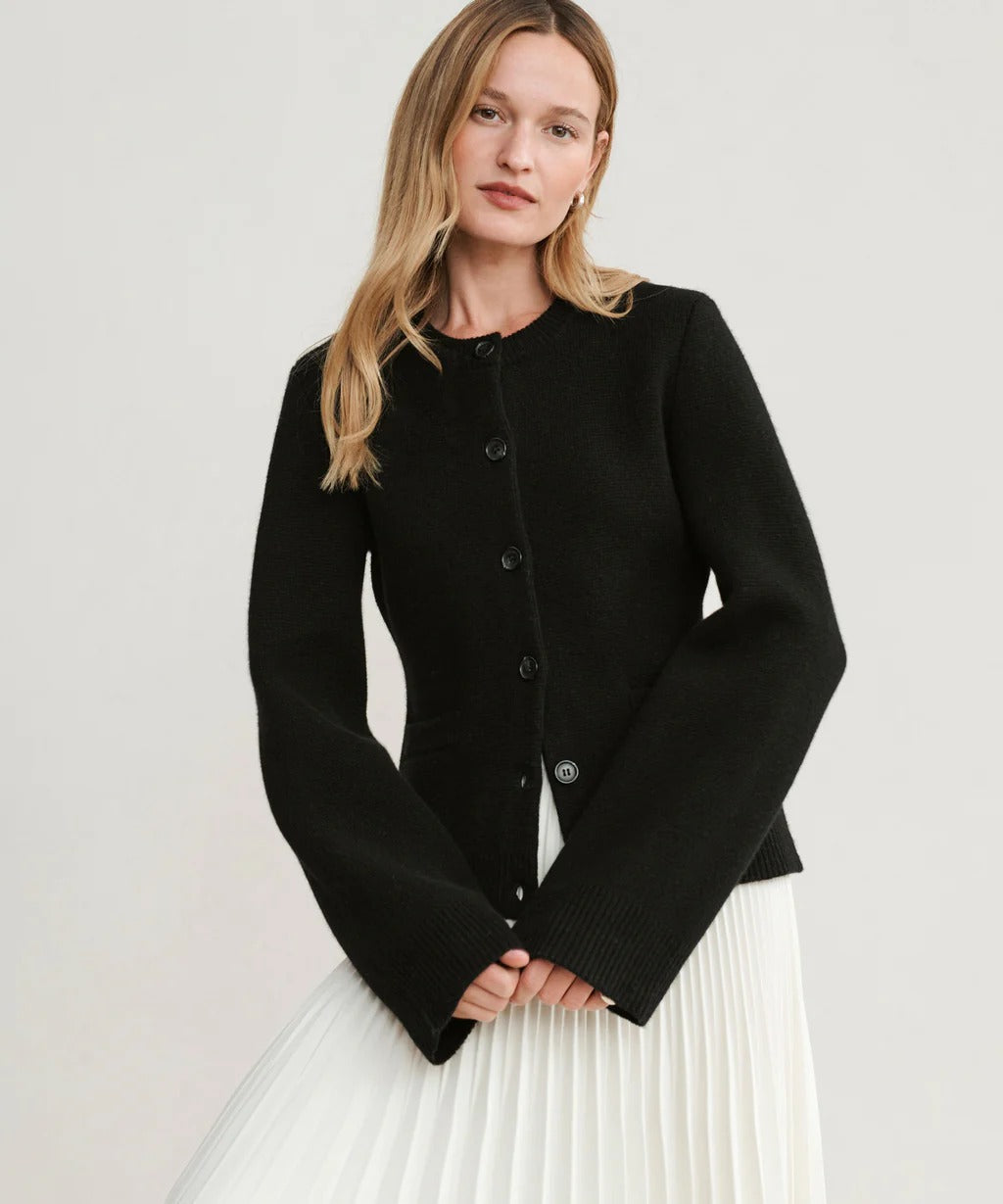 Scott™ Tabitha – flattering versatile cardigan